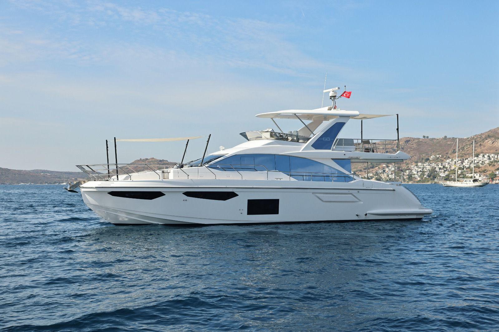 Luxo Náutico com Azimut 60